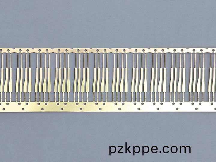 電(dian)鍍(du)鎳(nie)